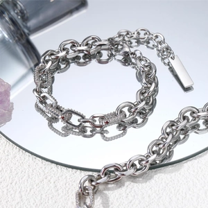 Minimalist silver zircon geometric chain necklace with pavé links and rectangular tag charm