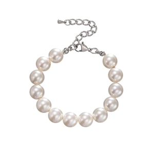 Detail of white pearl necklace with silver lobster clasp and adjustable metal chain
