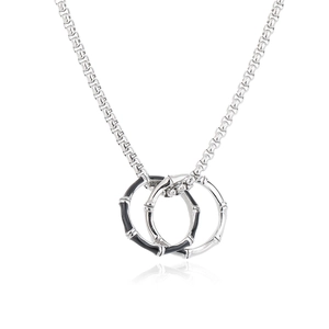 Collier Pendentif Double Anneaux Entrelacés en Acier Inoxydable Vintage Émail Noir Style Hip Hop pour Hommes Femmes Bijoux Streetwear