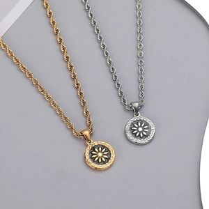Titanium Steel Round Daisy Pendant Necklace For Men Women Gold Silver Color Rope Chain Waterproof Commuter Jewelry Gift