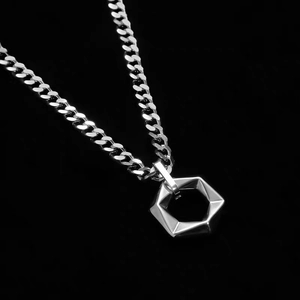 Minimalist Titanium Steel Hexagon Pendant Necklace Industrial Geometric Design Curb Chain Hip Hop Jewelry For Unisex