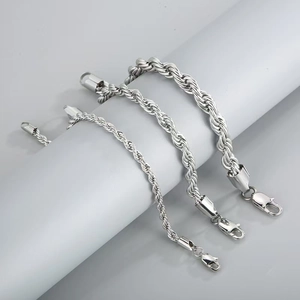 Bracciali a catena ritorta in acciaio inossidabile argento in tre spessori con chiusura a moschettone
