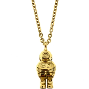 Titanium steel astronaut pendant necklace with golden O-chain for men and women