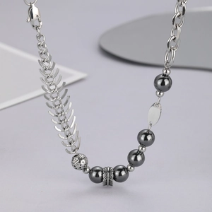 Design Original Collier en Acier Titane Épissage d'Arête de Poisson pour Hommes Femmes Punk Industriel Choker Géométrique Bijoux