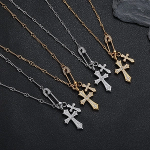 Luxuriöse Punk-Rock-Halsketten mit Doppelkreuz und Sicherheitsnadel mit Diamantbesatz