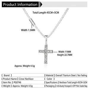 Collana con ciondolo mini croce in acciaio titanio argento con zircone e catena regolabile 50cm