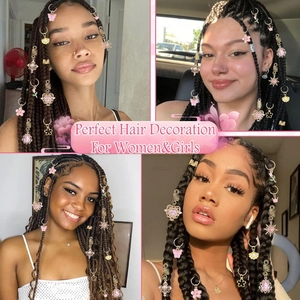 Détails de bijoux de tresse bohème avec papillons roses et fleurs sur cheveux