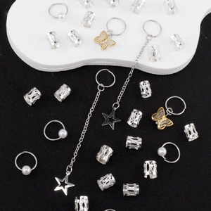 Lot de 29 bijoux de cheveux avec papillons, perles et anneaux pour tresses et coiffures