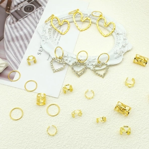 Lot de 106 bijoux de cheveux cœurs dorés avec strass et anneaux pour tresses