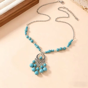 Bijou de tête bohème turquoise avec pendentif ethnique en argent pour photographie rétro