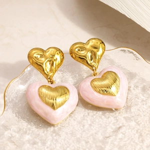 Boucles d'oreilles cœur vintage en acier inoxydable doré avec texture marbre rose