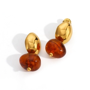 Retro stainless steel 18K gold plated oval earrings with amber resin pendant charms