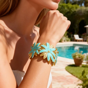 Stainless Steel Flower Cuff Bracelet 18K Gold Plated Adjustable Daisy Floral Enamel Bangle For Women Waterproof Fashion Jewelry