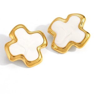 Boucles d'oreilles fleur en acier inoxydable doré avec émail blanc élégant