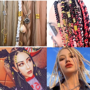 Lot de 259 bijoux de cheveux dorés et argentés avec pendentifs et anneaux pour tresses