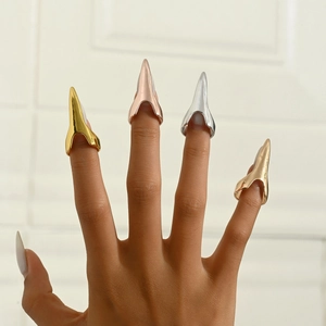 Punk Gothic Monster Klauw Nagelring Voor Dames Verstelbare Koperen Vinger Harnas Sieraden Halloween Feest Unieke Accessoires