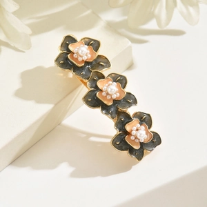 Vintage French Daisy Flower Hair Clip With Enamel Petals And Faux Artificial Pearl Gold Alloy Spring Hairpin Elegant Hair Accessories For Women