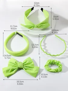 Detailed size specifications for green hair accessories set including headbands and bow clip