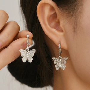 Eleganti Orecchini a Bottone Farfalla in Lega con Strass per Donna Resina Traslucida Stile Foresta Gioielli per Orecchie Accessori Moda Regalo