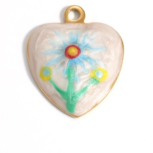 18K gold plated heart pendant with enamel floral pattern and pearl white finish