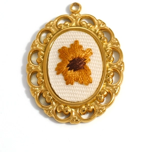 Oval 18K gold plated sunflower embroidered pendant with vintage filigree frame