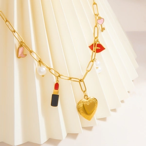 Collier En Acier Inoxydable Plaqué Or 18K Avec Pendentifs Cœur Rouge À Lèvres Lèvres Botte Rose Künstliche Perle Clé Pour Femme