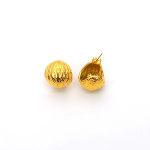 Élégantes boucles d'oreilles en acier inoxydable plaqué or 18K avec design martelé vertical