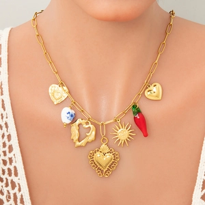 Luxury Stainless Steel Multi Charm Necklace For Women Gold Heart Sun Butterfly Chili Pendant Necklace Fashion Jewelry