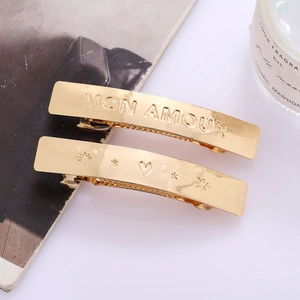 Pince à Cheveux en Alliage Doré Mode Minimaliste Motif Cœur Étoile Lettre MON AMOUR Gravée Barrette pour Femmes Bijoux de Cheveux