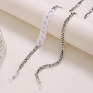 Fashion acrylic resin and silver curb chain strap for glasses and face masks