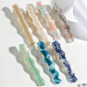 Lot de 7 barrettes à cheveux ondulées en acétate aux motifs marbrés colorés