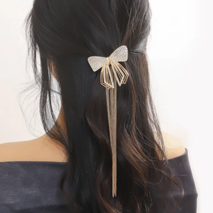 Élégante Pince à Cheveux Papillon à Pompon en Alliage de Zinc Avec Strass Longue Chaîne Nœud Accessoire de Mariage Femme