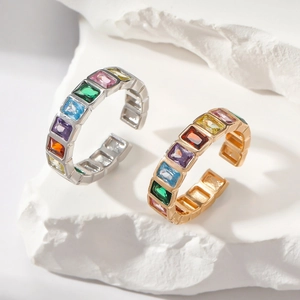 Anello Aperto Regolabile con Strass Arcobaleno per Donna in Rame Placcato Oro Argento con Pietre Colorate Intarsiate Gioielli Pendolari