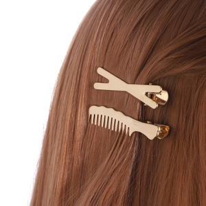 Lot de barrettes minimalistes en métal doré en forme de ciseaux et de peigne sur cheveux