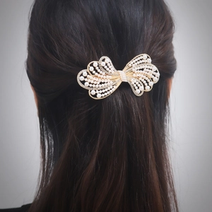Barrette à Cheveux Nœud Papillon en Alliage Doré Élégante Avec Fausse Künstliche Perle Strass Pince à Ressort Accessoire de Luxe Femme