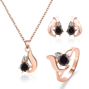 Elegant rose gold jewelry set with black zircon pendant necklace, ring and stud earrings