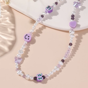 Collier de perles violettes style dopamine avec visage souriant et perles pour femme