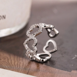 Anello regolabile in argento con cuori intrecciati e zirconi brillanti da donna