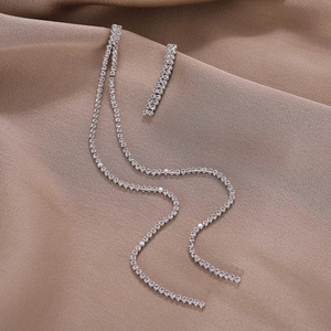 Luxury Alloy Zirconia Long Tassel Asymmetric Dangle Earrings With Stainless Steel Earring Post For Banquet Wedding Party Women Jewelry