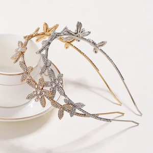Serre-Tête de Mode avec Fleurs et Strass Alliage Minimaliste Or Argent pour Femmes Mariage Fête Accessoires de Cheveux Élégants