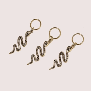 Ethnic style snake shaped hair ring set in vintage gold finish for braided hair