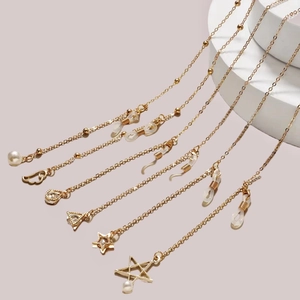 Chaîne de Lunettes en Métal Doré Avec Pendentifs Künstliche Perle Étoile Triangle Porte-Lunettes Antidérapant Cordon de Masque Bijoux Femme