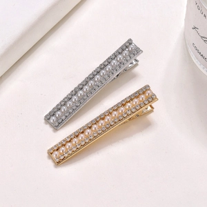Élégante Pince à Cheveux en Alliage avec Künstliche Perles d'Imitation et Strass Rectangulaire Bec de Canard Style Coréen Simple pour Femmes