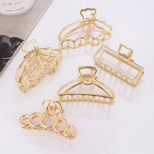 Pince à Cheveux en Métal Ajouré Minimaliste pour Femme Alliage d'Or Géométrique Pince Papillon Barrette Accessoire de Coiffure