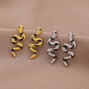 Vintage Legierung Schlange Ohrstecker Mit Edelstahl Ohrringstift Gold Silber Plattiert Emaille Strass Schlangenform Ohrringe Für Damen Alltag Party Schmuck