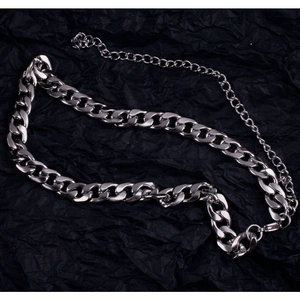 Herren Cuban Link Halskette aus Edelstahl im Punk-Hip-Hop-Stil für einen coolen Street-Look