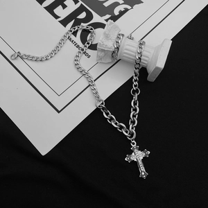 Collier pendentif croix hip-hop en acier inoxydable avec strass et double chaîne cubaine