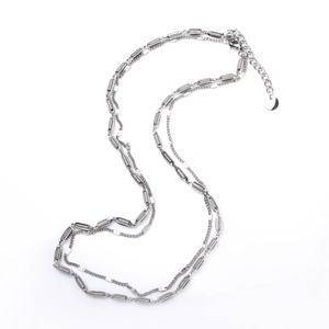Collana doppia da uomo in acciaio al titanio argento con catena a maglie rettangolari