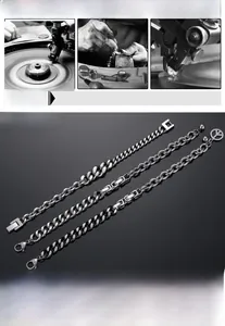 Détail de bracelets à maillons en acier titane avec pendentifs signe paix et cœur