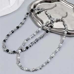 Unisex Niche Design Titanium Steel Beaded Necklace Minimalist Clavicle Chain With Hematite And Artificial Pearl Beads Cool Style